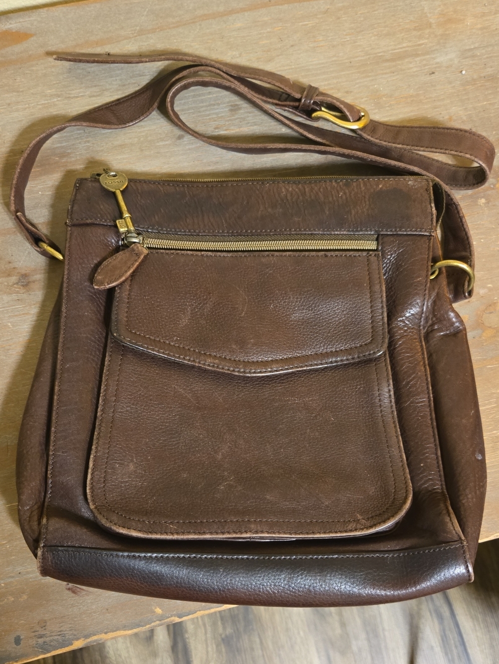 Fossil Vintage Brown Leather Messenger Bag